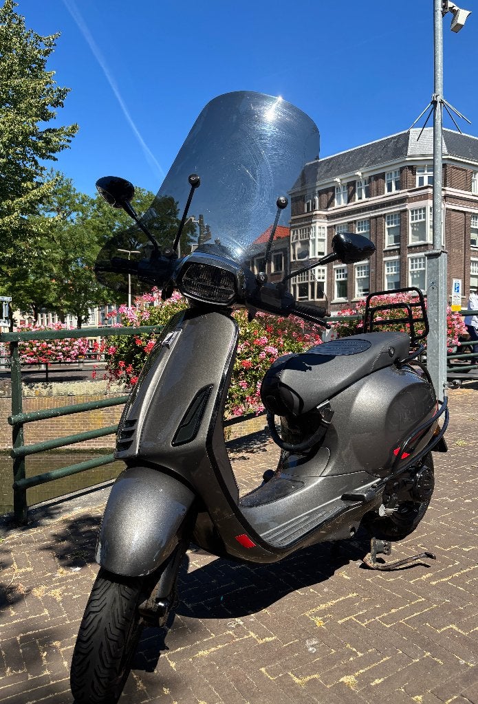 Vespa sprint, Ophalen, Vespa S, Zo goed als nieuw, Benzine