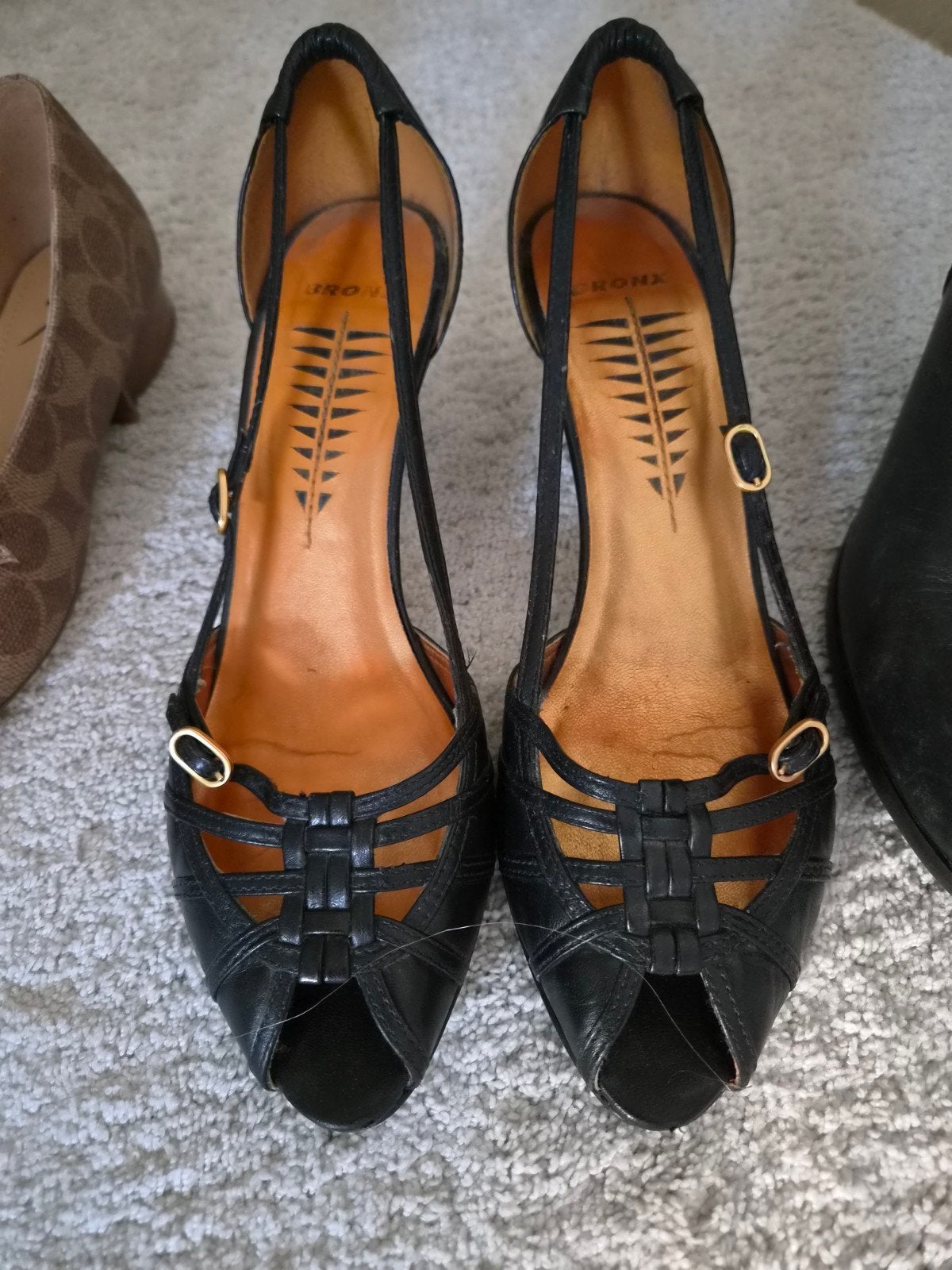 Bronx Zwarte Leren Peep-Toe Hakken Maat 39, Bronx, Pumps, Zwart, Ophalen of Verzenden