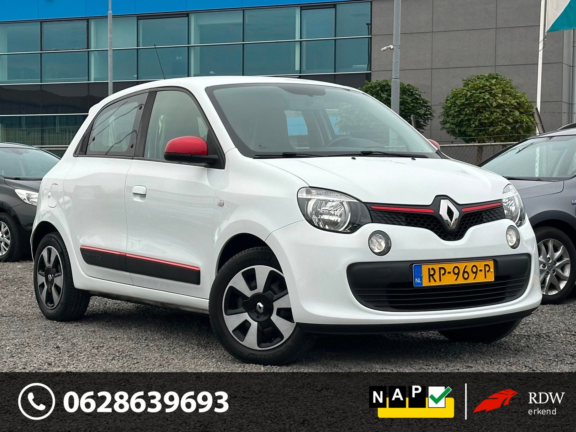 Renault Twingo 1.0 SCe Collection/AIRCO/NW APK, Auto's, Dealer onderhouden, Gebruikt, Euro 6, 4 stoelen