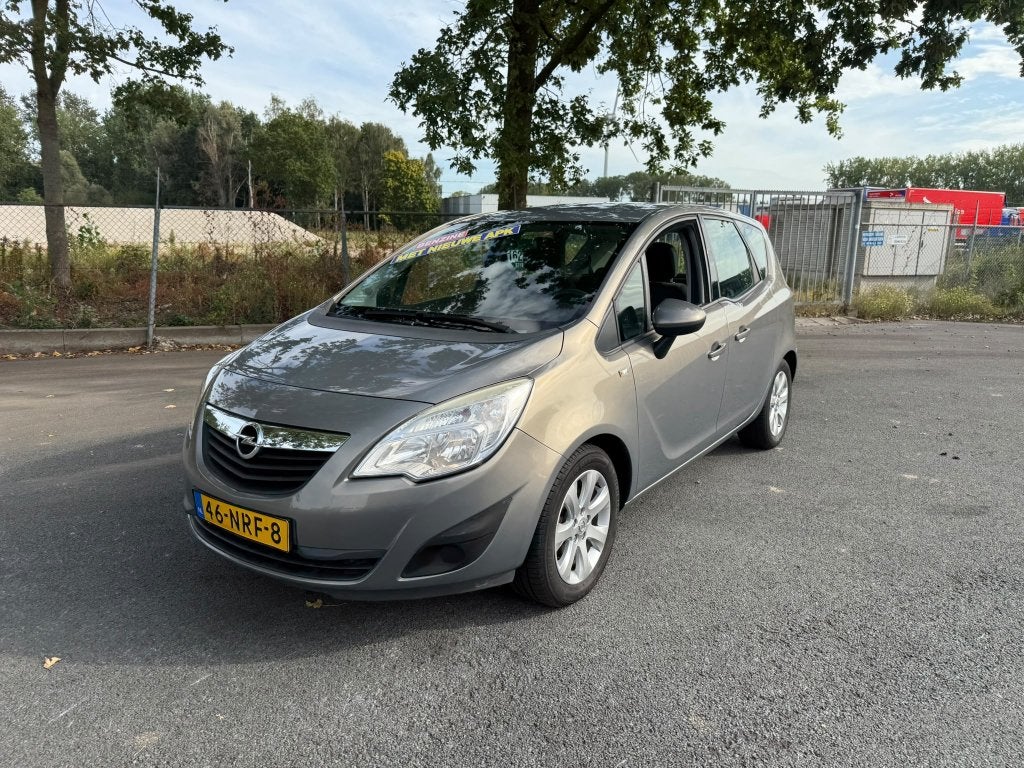 Opel Meriva 1.4 Turbo 88KW 2010 Bruin, Voorwielaandrijving, Stof, 4 cilinders, Bruin