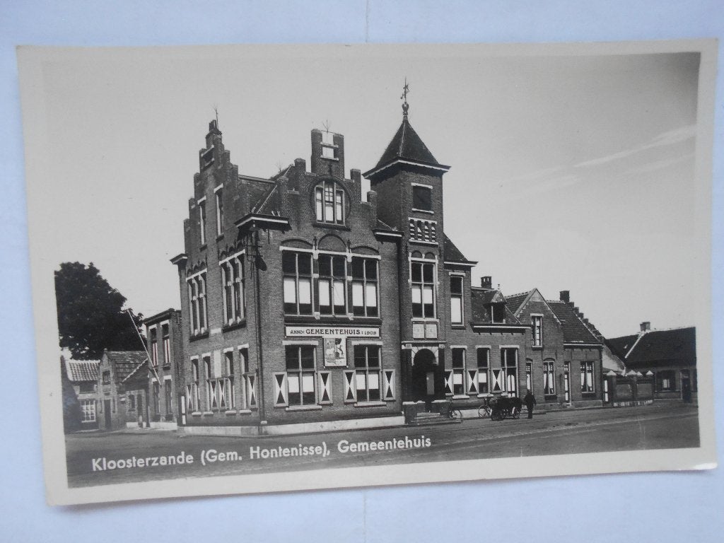 Kloosterzande Gemeentehuis Hontenisse in 1935 Kloosterzande, Verzamelen, Ansichtkaarten | Nederland, Ophalen of Verzenden, 1920 tot 1940