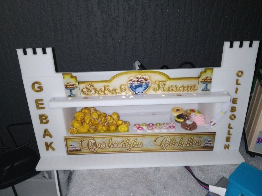 miniatuur Gebak - Oliebollenkraam, Ophalen of Verzenden, Nieuw, 1:32 tot 1:50