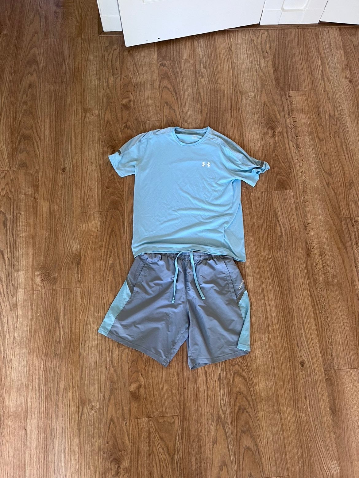 Under armour setje, Ophalen of Verzenden, Zo goed als nieuw, Algemeen, Maat 48/50 (M)