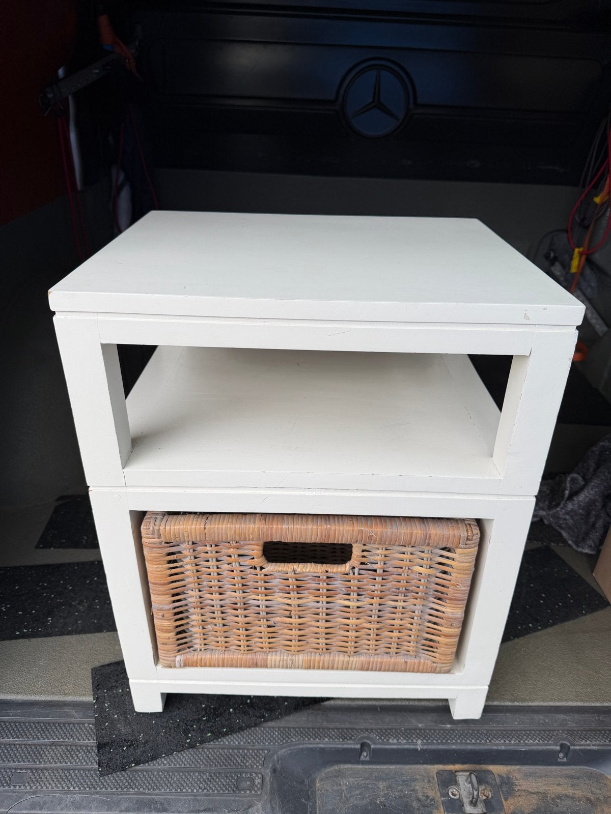 Riviera Maison bijzettafel met rieten mand, 45 tot 60 cm, Minder dan 55 cm, Gebruikt, Vierkant