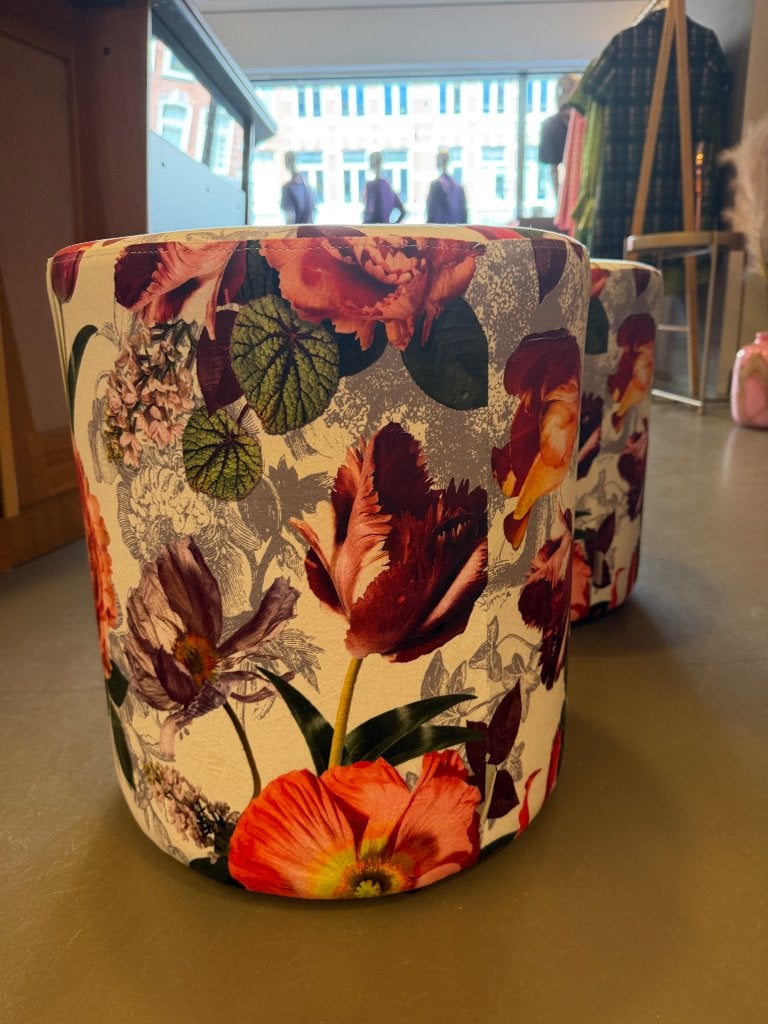 Poef met bloemen, Ophalen, Minder dan 50 cm, Rond, Minder dan 50 cm