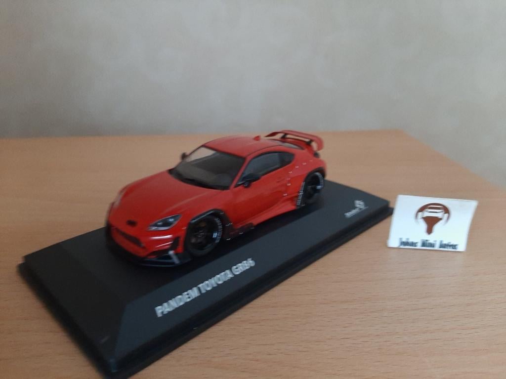 Toyota GR86 2022 Rood Metallic van Solido 1:43
