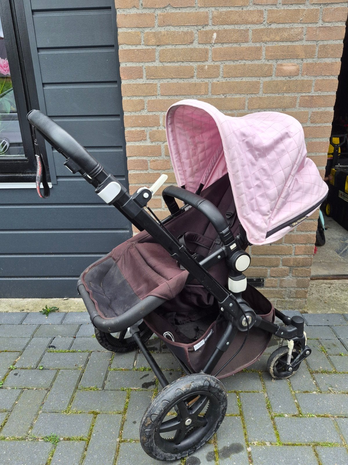 Bugaboo Cameleon kinderwagen met roze kap, Ophalen, Gebruikt, Bugaboo, Verstelbare duwstang