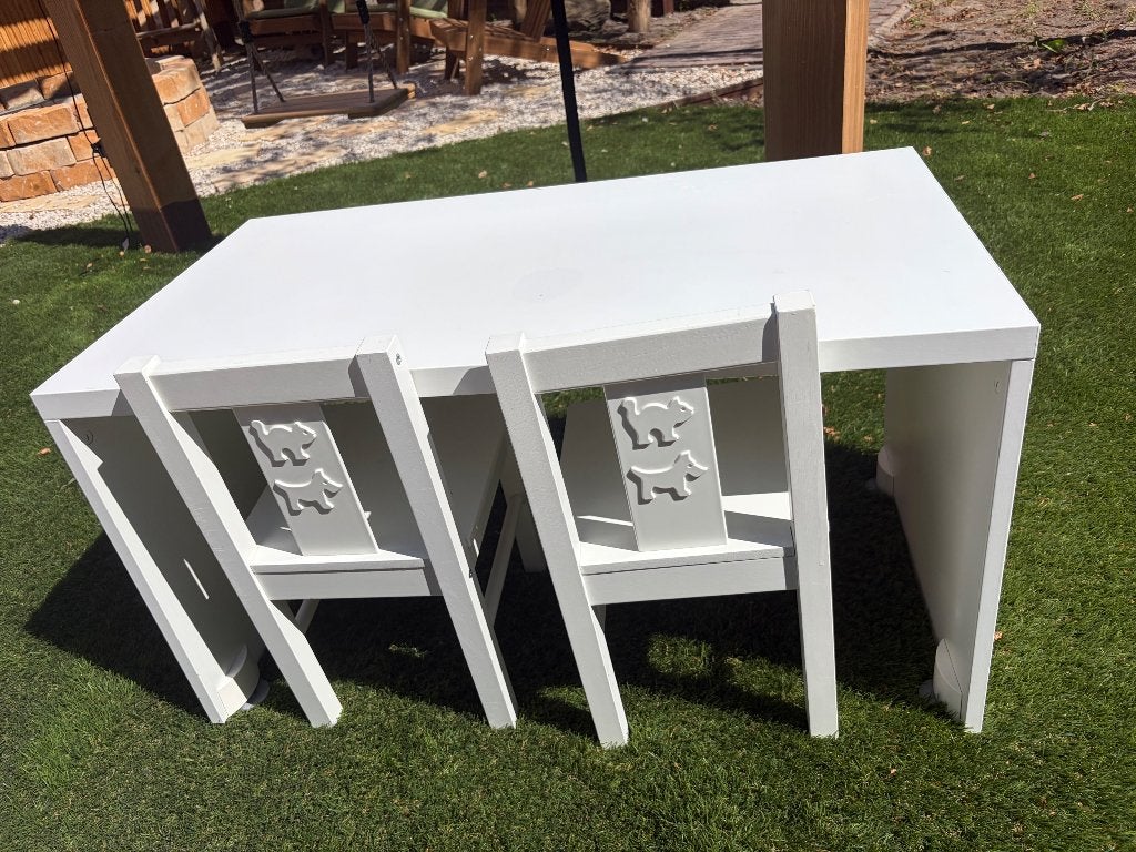 Kinderbureau met stoeltjes kindertafel, Ophalen, Zo goed als nieuw, Tafel(s) en Stoel(en)