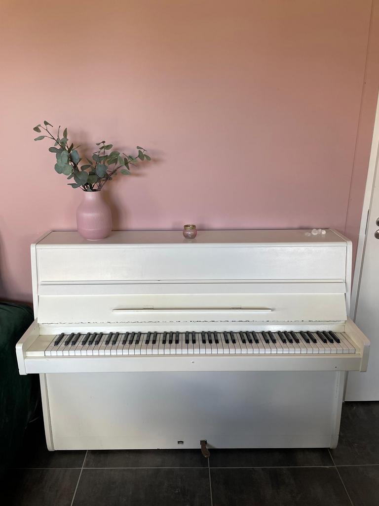 Piano nordiska, Ophalen, Zo goed als nieuw, Wit