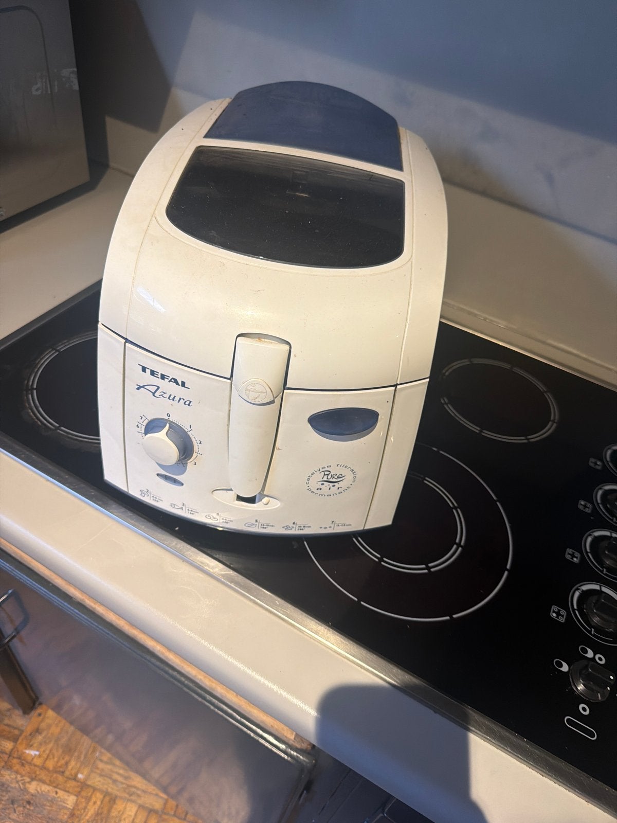 Tefal Azura Friteuse - Gebruikt, Witgoed en Apparatuur, 2 tot 3 liter, Ophalen of Verzenden, Gebruikt, Uitneembare binnenpan