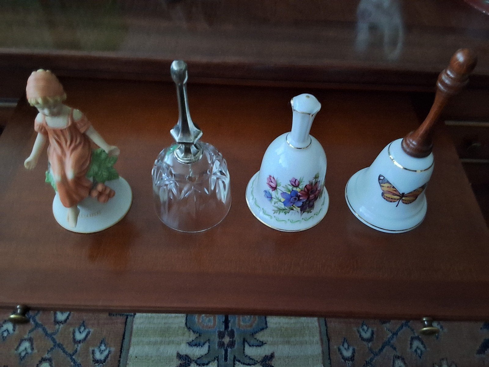 4 Tafelbellen: Porselein en Kristal, Ophalen of Verzenden