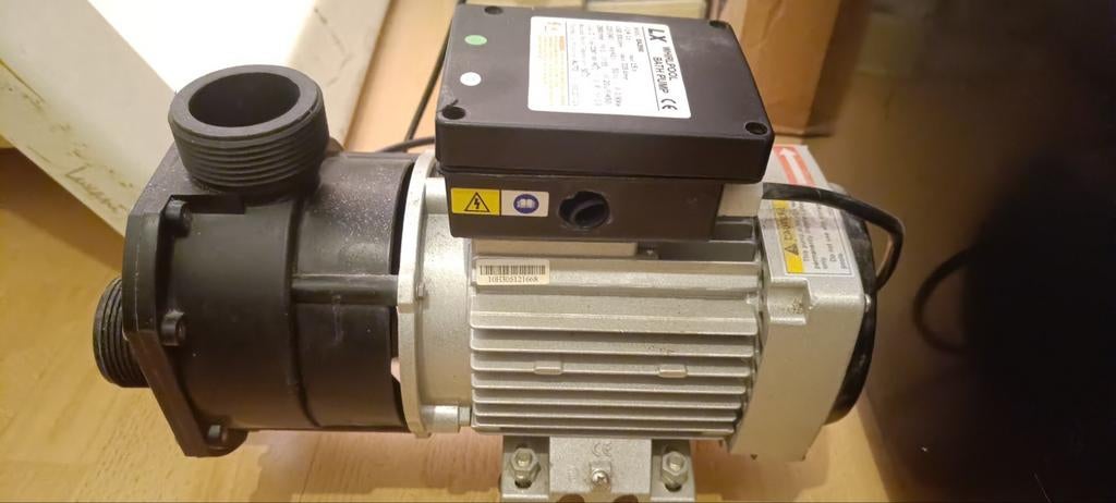LX Whirlpool Bad Pomp EA390 - Bubbelbad Motor, Tuin en Terras, Ophalen of Verzenden, Gebruikt, Pomp
