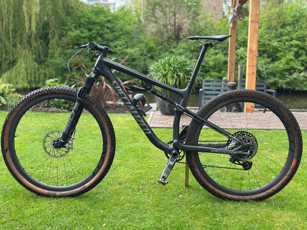 Specialized Epic 2020 XC world cup racer Maat L, Fietsen en Brommers, Zo goed als nieuw, Schijfrem, 53 tot 57 cm, Ophalen