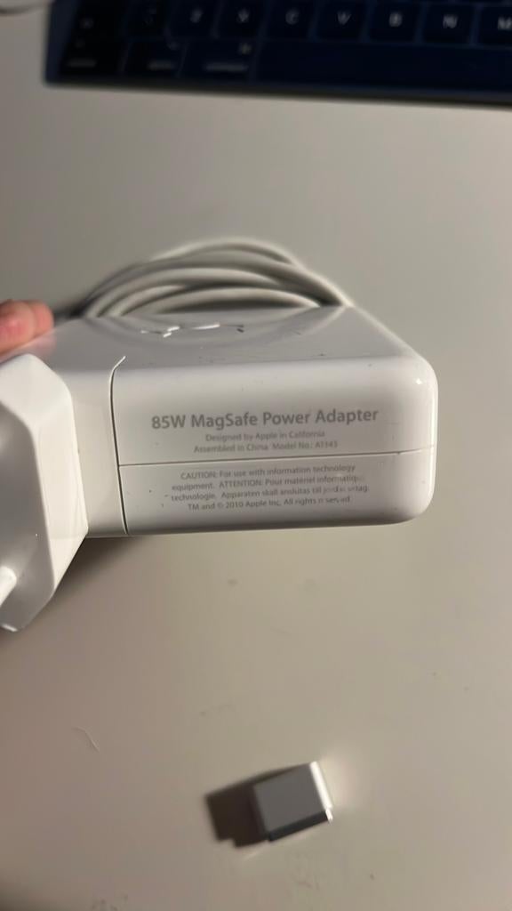 Originele Apple Magsafe adapter 85W, Computers en Software, Laptop-opladers, Ophalen of Verzenden, Zo goed als nieuw