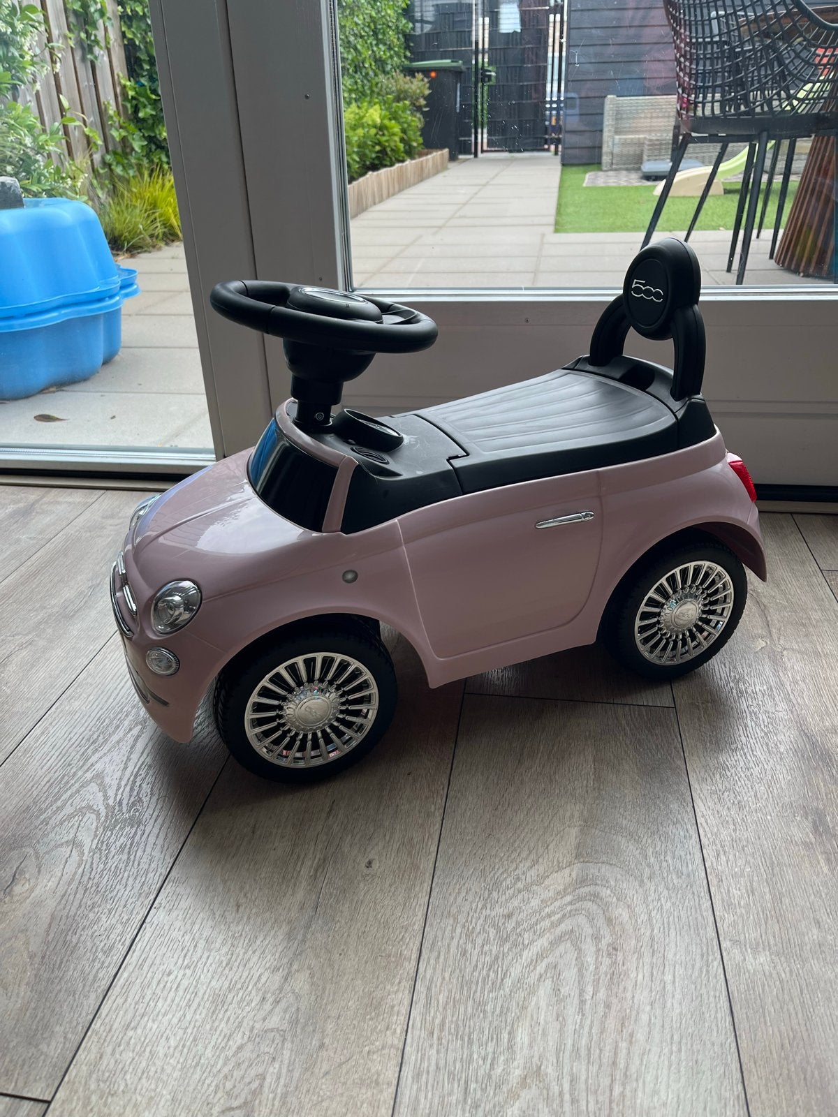 Roze Fiat 500 Loopauto voor Kinderen, Ophalen, Zo goed als nieuw, Loopvoertuig