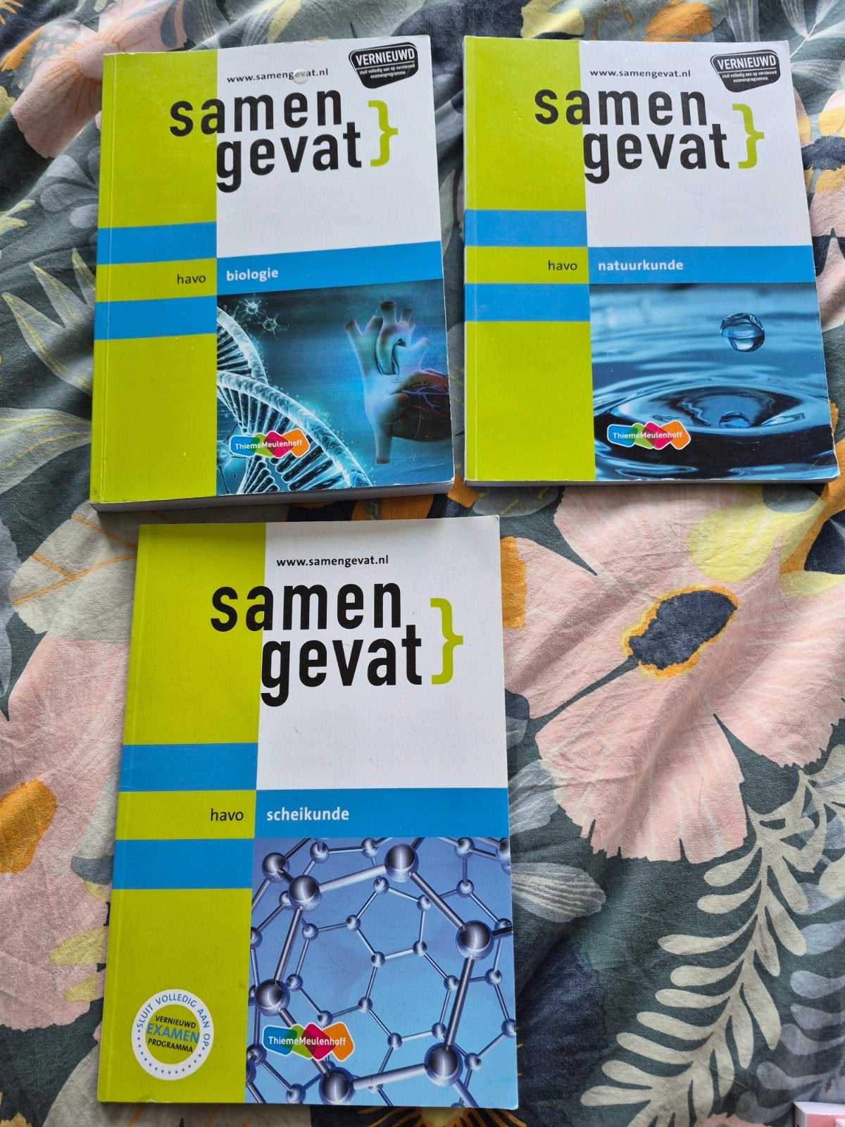 Samengevat en Examenbundel HAVO Bio, Natuurkunde, Scheik, Ophalen of Verzenden, Zo goed als nieuw, HAVO, Biologie