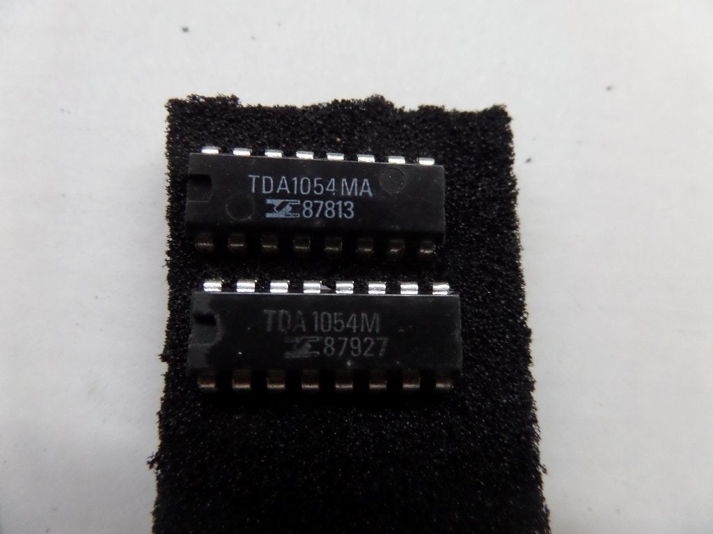 TDA1054 (2 stuks), Ophalen