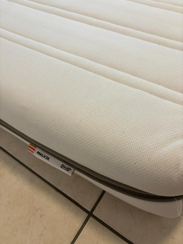 IKEA MALVIK matras 160x200 cm, Huis en Inrichting, Slaapkamer | Matrassen en Bedbodems, Ophalen, Gebruikt, Tweepersoons, Matras
