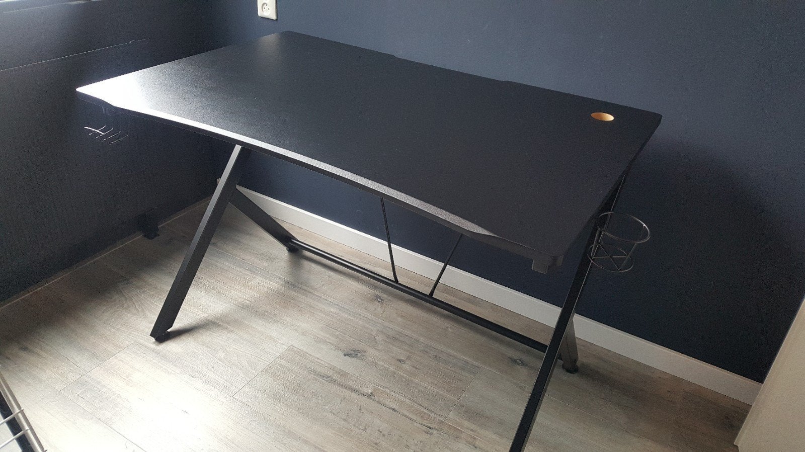 Gaming bureau Trust GXT 711 Dominus, Huis en Inrichting, Bureaus, Ophalen, Zwart, Gebruikt, 115 cm