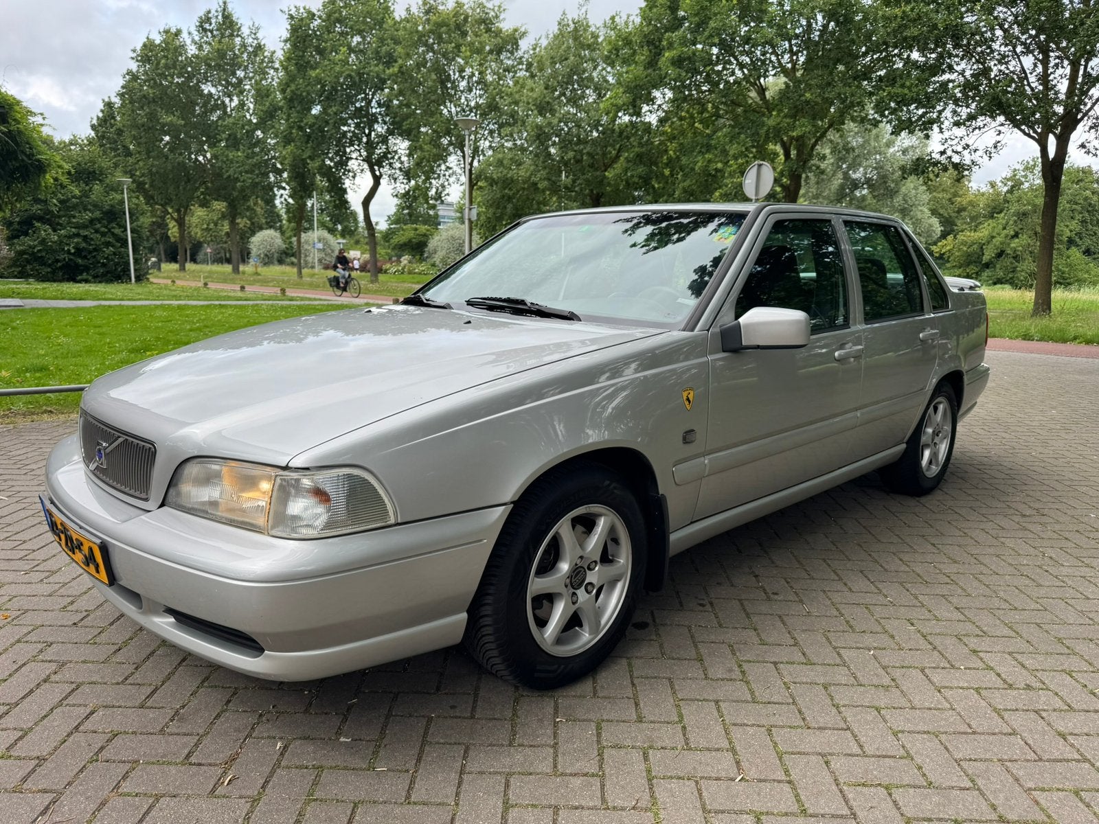 #Volvo S70 2.4 AUT 1999 Grijs Topstaat #, Auto's, 75 €/maand, Particulier, 1600 kg, Sedan