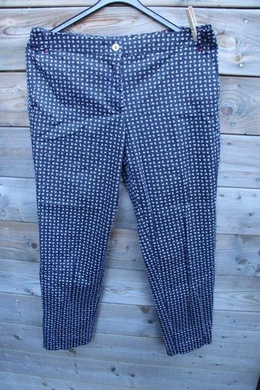 Broek donkerblauw/ creme Purificacion Garcia mt 42 Vaste pri, Blauw, Maat 42/44 (L), Ophalen of Verzenden, Zo goed als nieuw