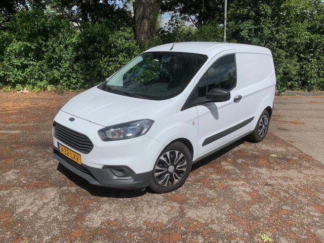 Ford Transit Courier GB 1.0 Ecoboost 100pk 2018 Wit, Auto's, Bestelauto's, Voorwielaandrijving, Stof, Wit, Bedrijf