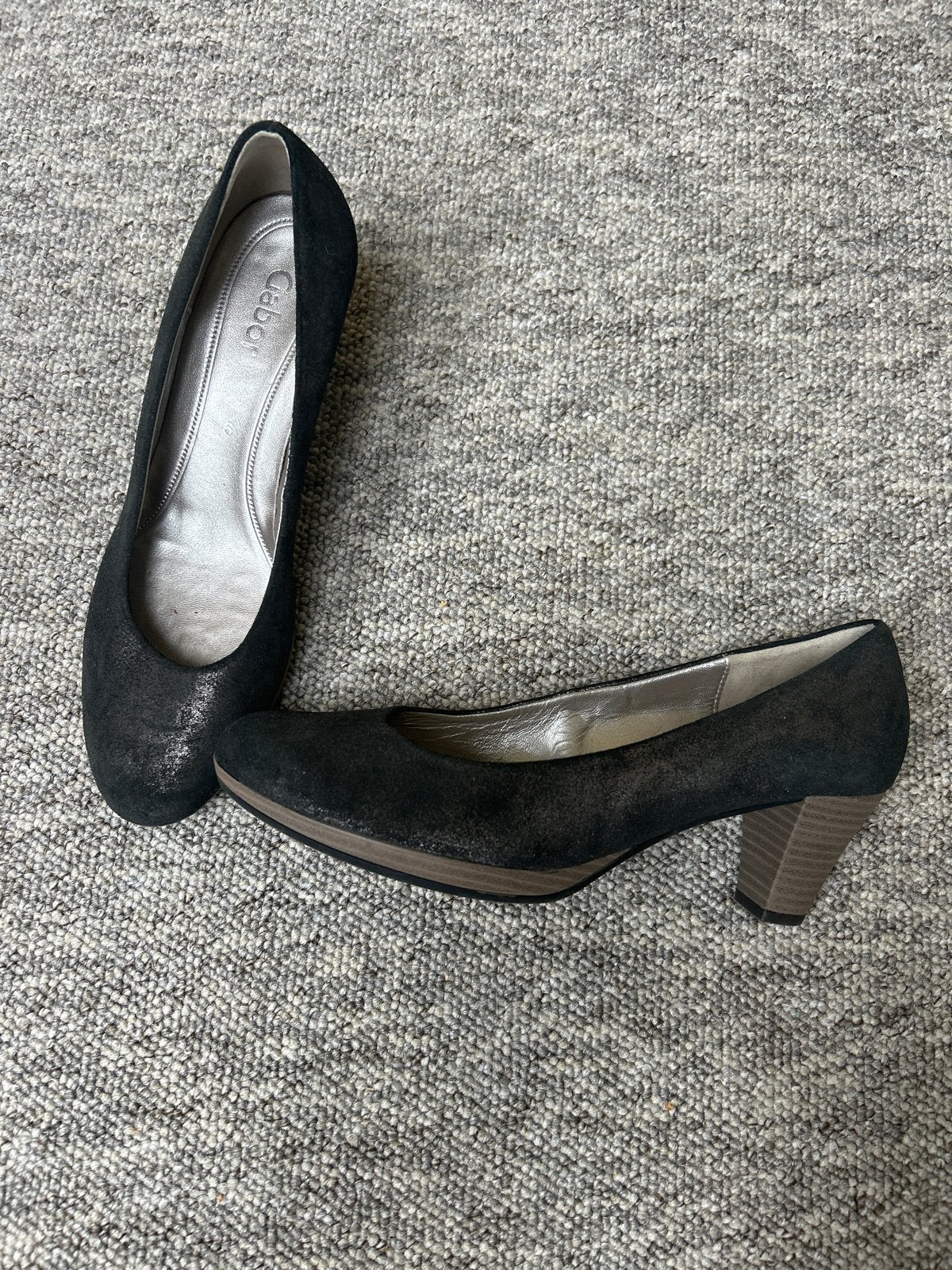 Gabor pumps - Zwart suède met hak maat 6 39,5 comfortabel, Kleding | Dames, Ophalen of Verzenden, Zo goed als nieuw, Zwart, Pumps