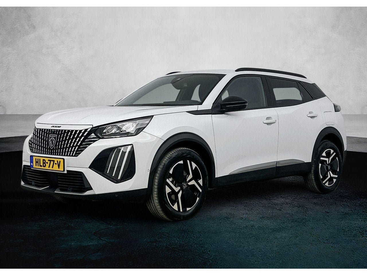 Peugeot 2008 1.2 Hybrid 145 Allure | Dodehoek detectie | Cam, Automaat, Gebruikt, 1199 cc, Bedrijf