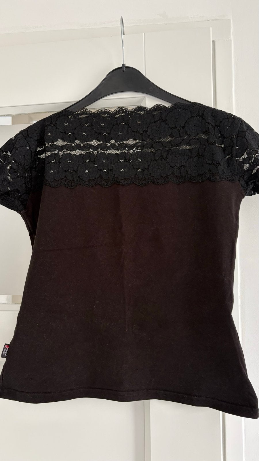 Zwart katoenen bloesje met kanten bovenkant, maat 38, Kleding | Dames, Blouses en Tunieken, Gedragen, Maat 38/40 (M), Zwart, Verzenden