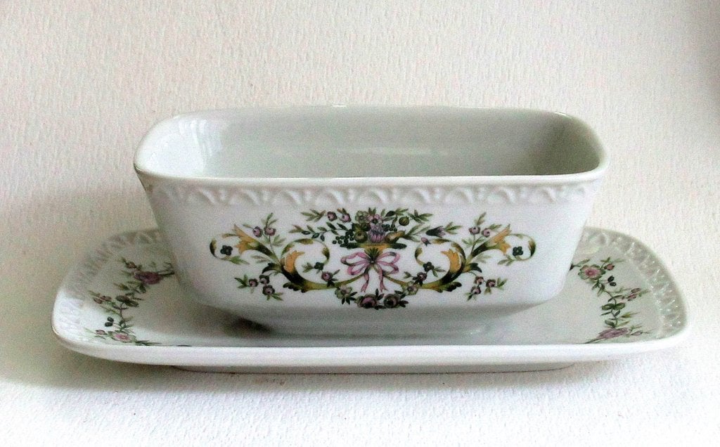 Villeroy & Boch porseleinen sauskom met schotel., Ophalen of Verzenden