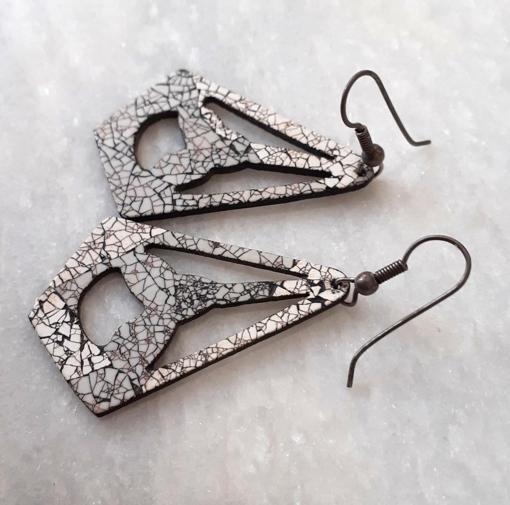 oorbellen hangers vintage ornament met marmer patroon '90, Overige materialen, Hangers, Zwart, Nieuw
