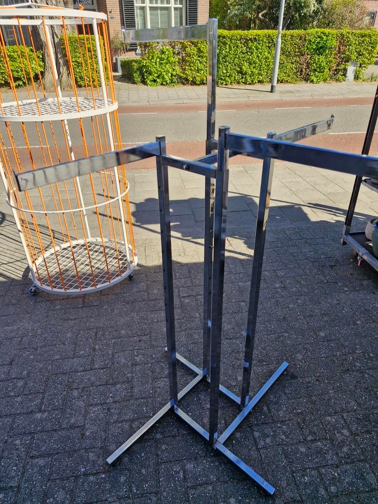 Kledingrek met 4 armen, Ophalen, Gebruikt