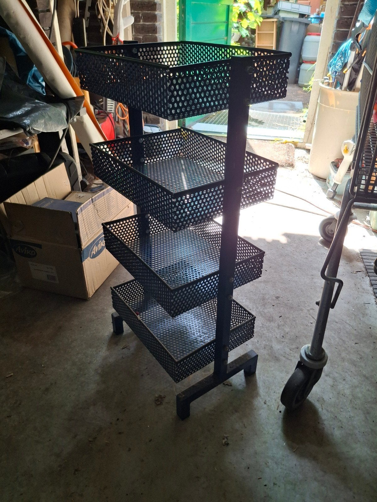 Metalen etagere met 4 manden - blauw, Ophalen, Gebruikt