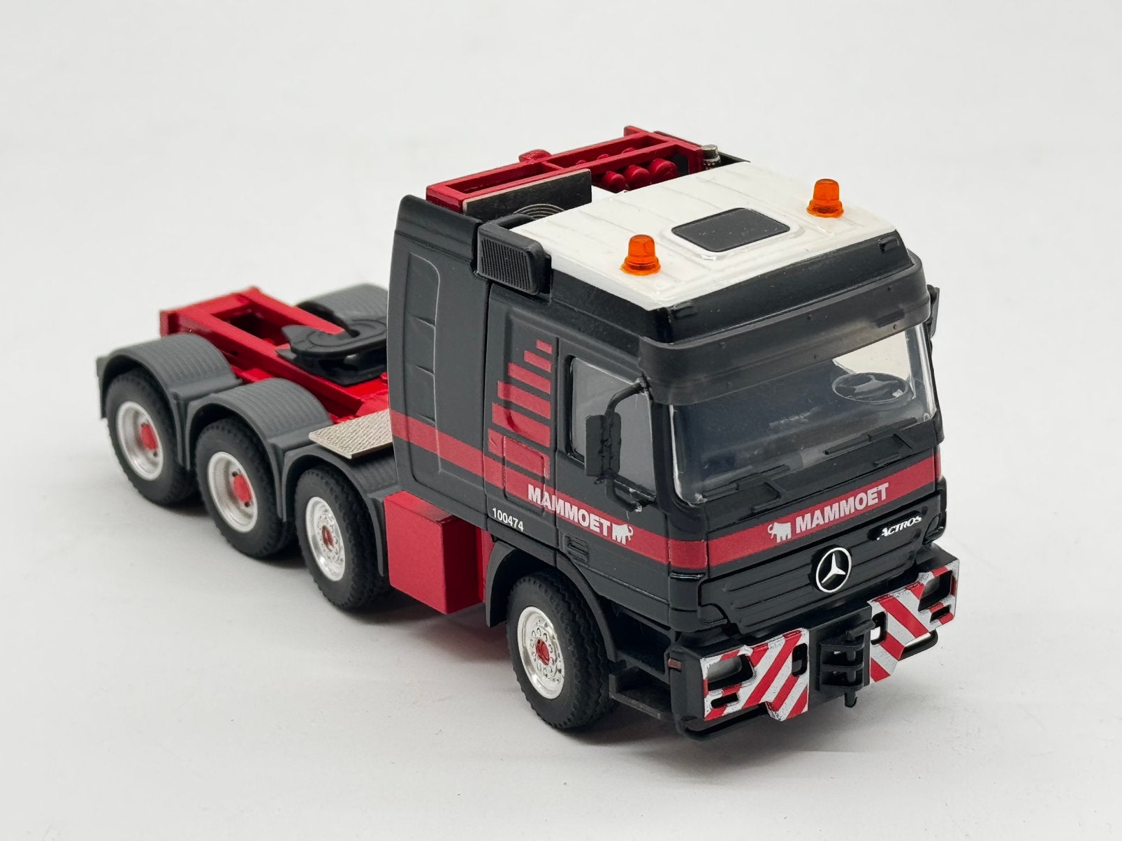 CONRAD MERCEDES BENZ ACTROS 8x4 MAMMOET