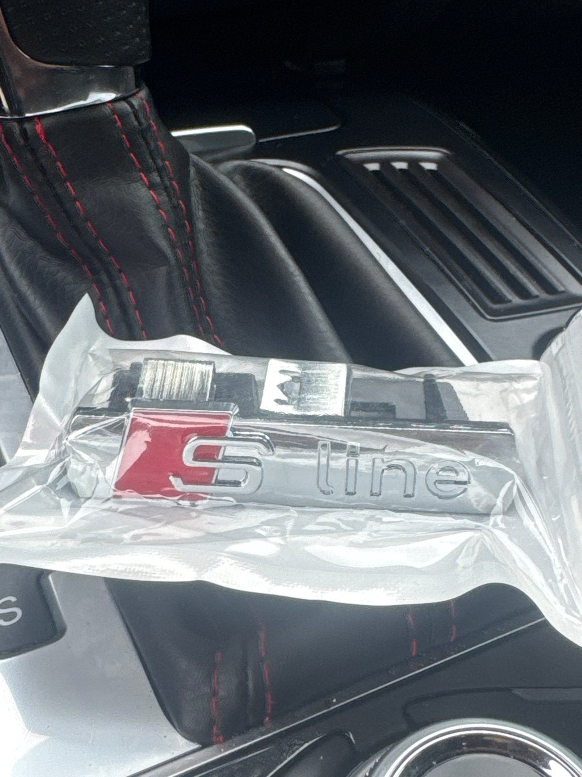Audi S Line Badge voor Voortrek - Nieuw, Ophalen of Verzenden, Nieuw, Audi