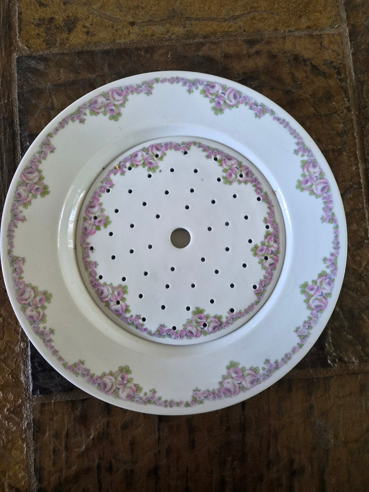 Grote vintage Aardbeien Zeef/Schaal met Rozen Decor, Antiek en Kunst, Ophalen of Verzenden