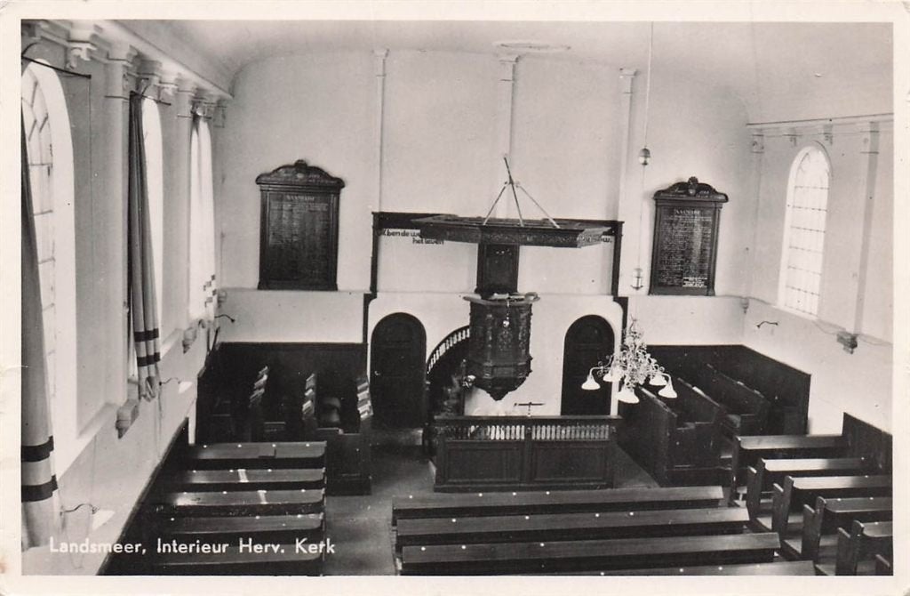 703-083-047 Landsmeer Interieur Herv Kerk, Verzenden, Voor 1920, Noord-Holland