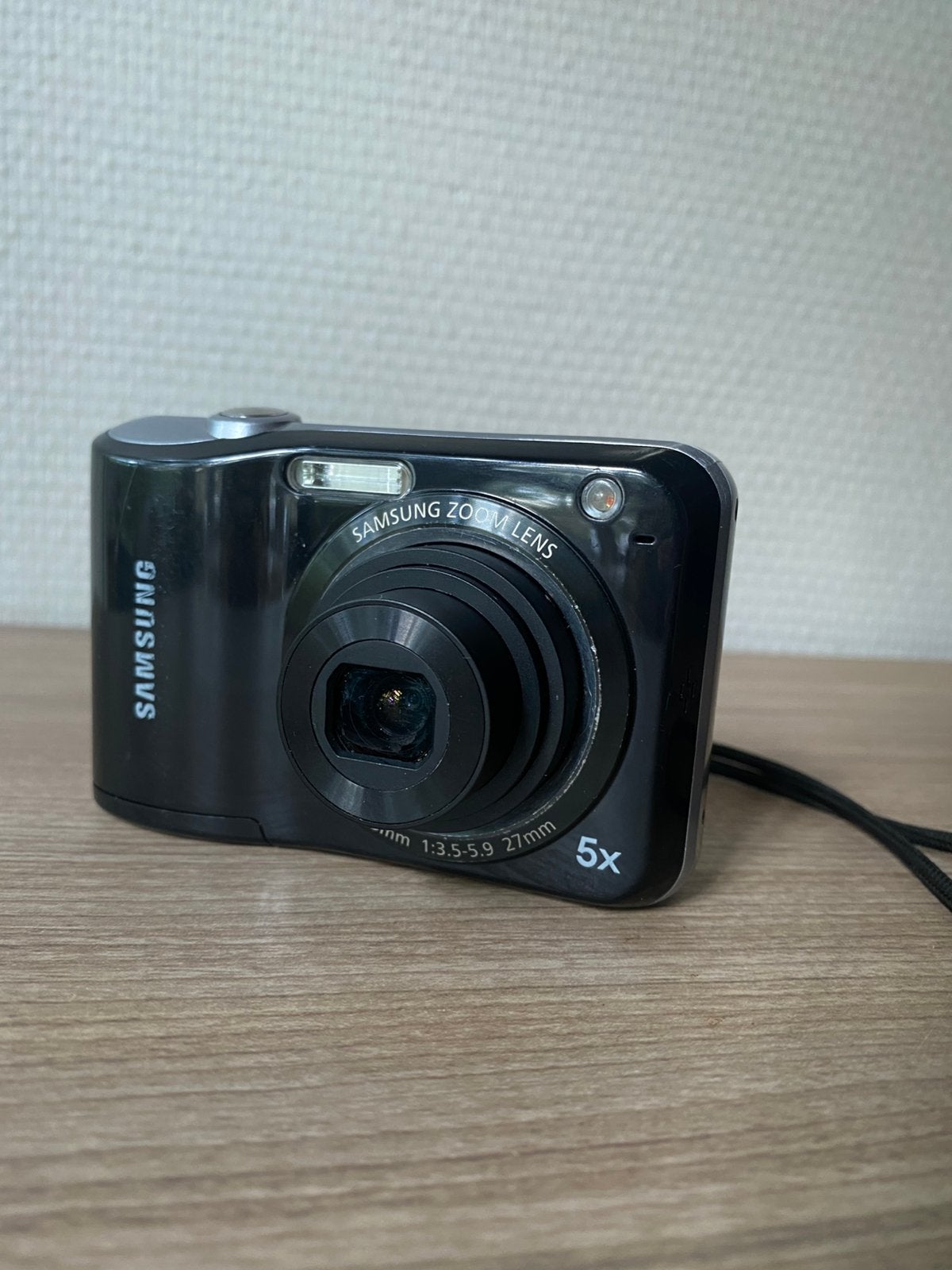 Samsung es28 digitale compactcamera zwart, Audio, Tv en Foto, Ophalen of Verzenden, Zo goed als nieuw, Samsung, 4 t/m 7 keer