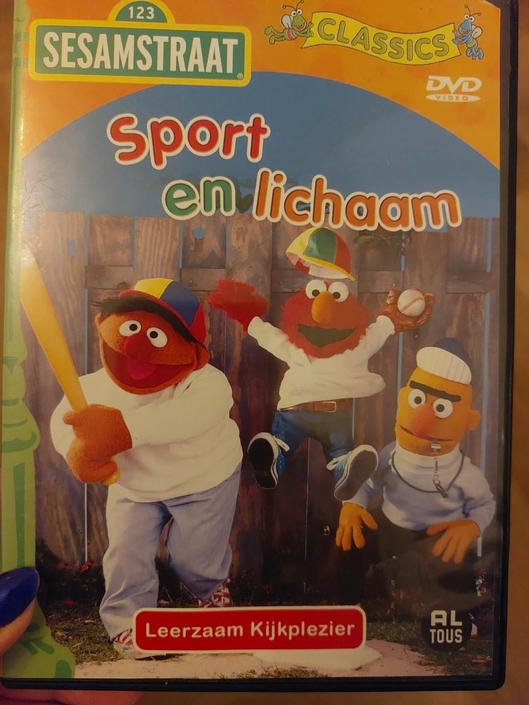 Dvd Sesamstraat sport en lichaam, Alle leeftijden, Ophalen of Verzenden, Zo goed als nieuw, Educatief