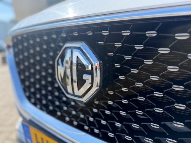 MG EHS 1.5 TGDI Pano|Auto|360|Carplay| Luxury, Auto's, MG, Gebruikt, 4 cilinders, 16 kWh, Wit