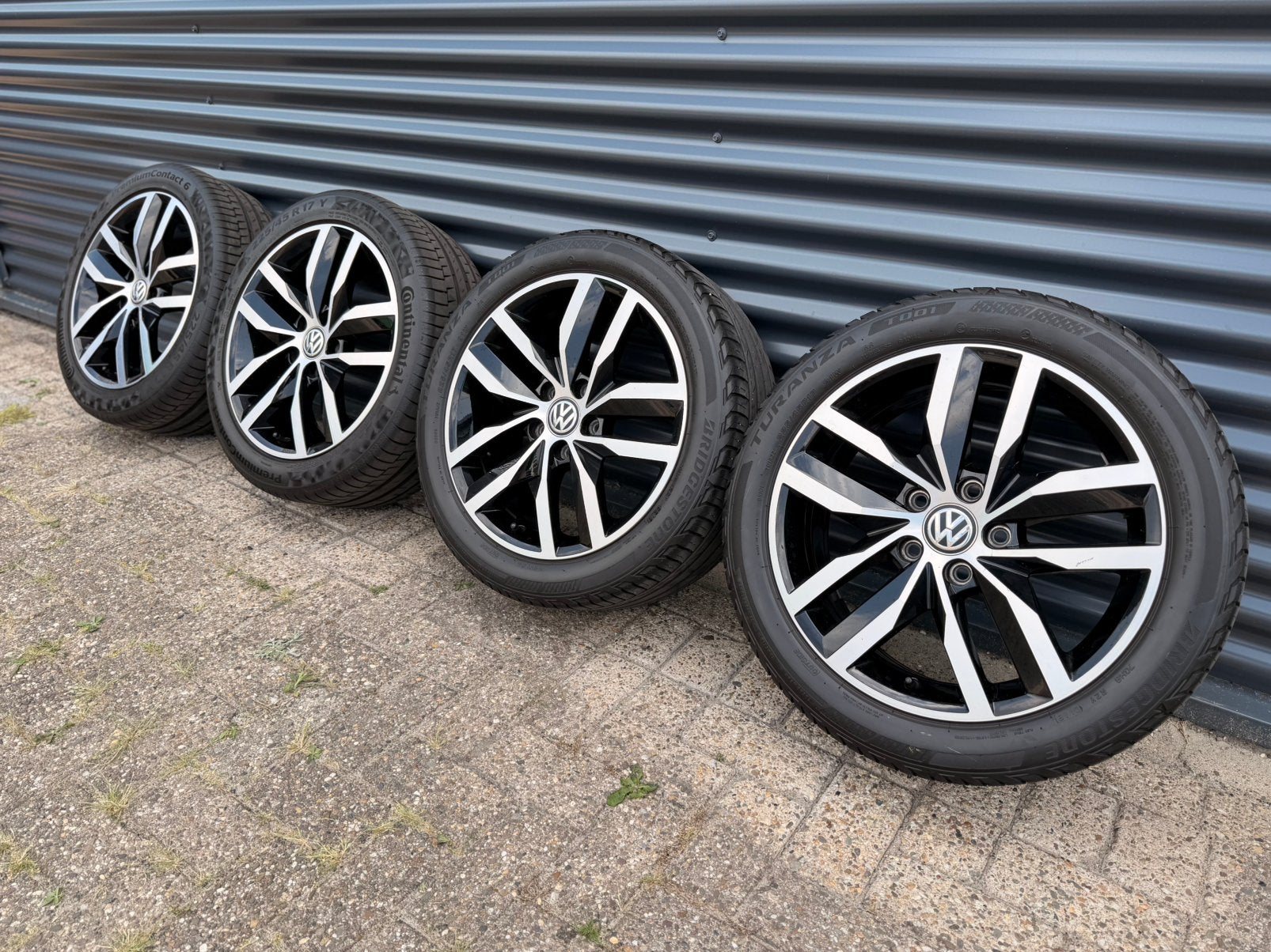 OEM VW Madrid 17 inch 5x112 Golf VII 7 Sportsvan R-Line, Auto-onderdelen, Banden en Velgen, Gebruikt, Banden en Velgen, 17 inch
