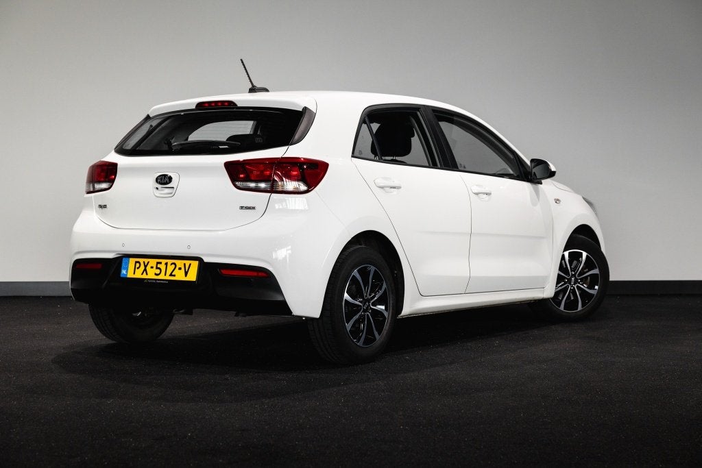 Kia Rio 1.0 TGDI Comf Pl.Nav | Carplay | Camera | Cruise, 12 maanden, Gebruikt, 1055 kg, Origineel Nederlands
