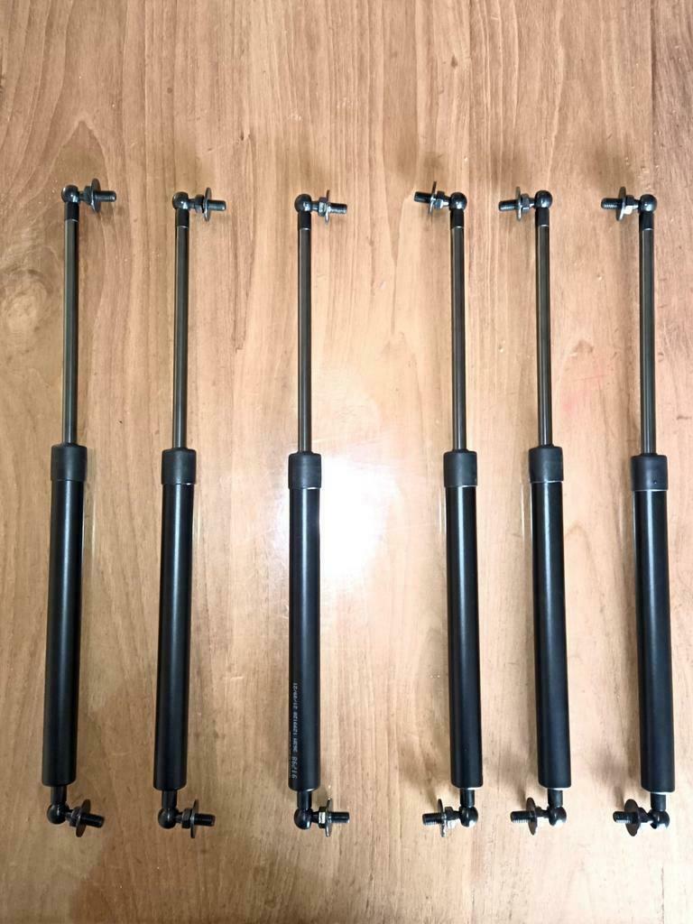 landcruiser 100 motorkap houders, Voor, Nieuw, Ophalen of Verzenden, Toyota