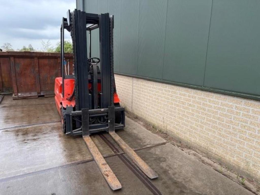 2298. Linde / Heftruck / BR325 / Elektrisch, Ophalen