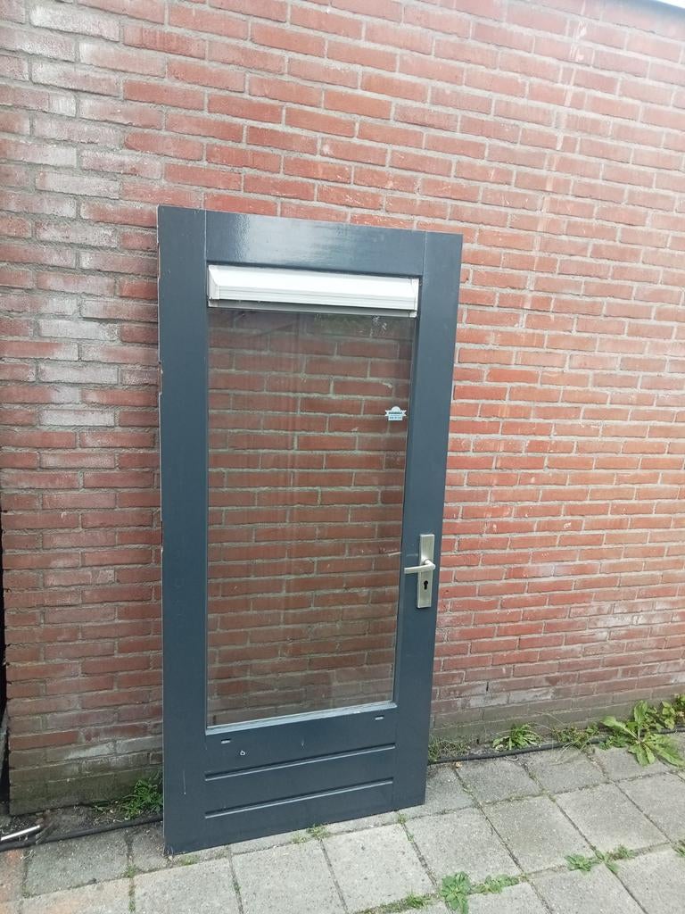 Hardhouten achterdeur 91.7x197.5 dubbel glas met rooster, Doe-het-zelf en Verbouw, Deuren en Horren, Ophalen, 80 tot 100 cm, Minder dan 200 cm