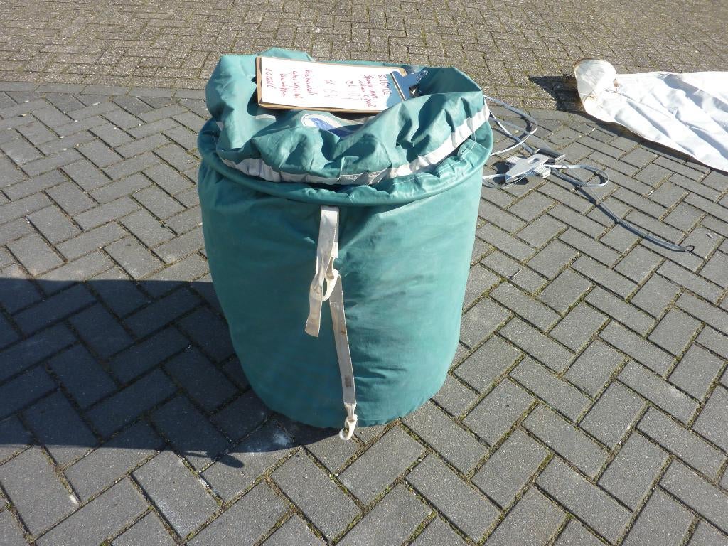 spinnaker, Watersport en Boten, Accessoires en Onderhoud, Zo goed als nieuw, Overige typen, Ophalen of Verzenden