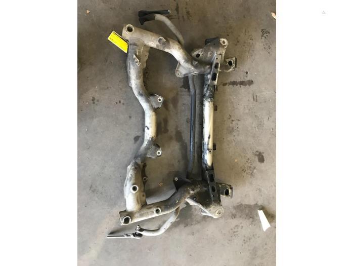 Subframe van een Mercedes E-Klasse, Gebruikt, -, Ophalen of Verzenden, -