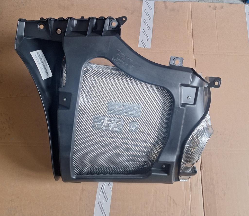 Bumper bevestiging links achter 997 + hitteschild, Gebruikt, Porsche, Ophalen of Verzenden, Bumper