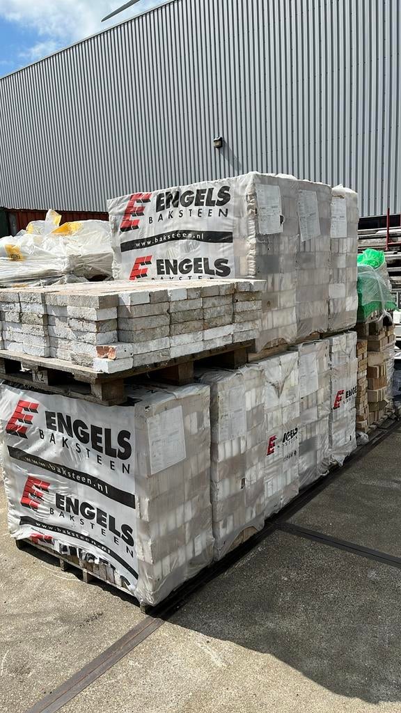 Engels bakstenen, Doe-het-zelf en Verbouw, Metselstenen, Ophalen, Zo goed als nieuw, Bakstenen