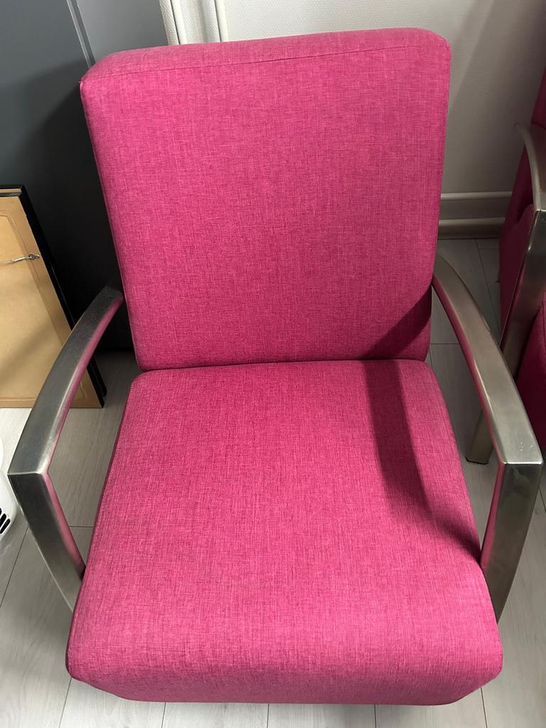Twee fauteuils, Ophalen, Minder dan 75 cm, Zo goed als nieuw, Stof